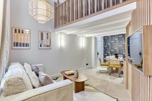 Apartment Batignolle Montmartre by Studio prestige