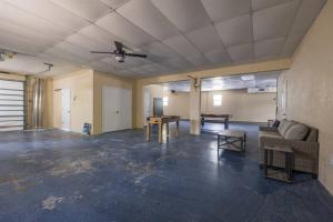Capri Charm Remodeled Oasis w Heated Pool-Kayaks