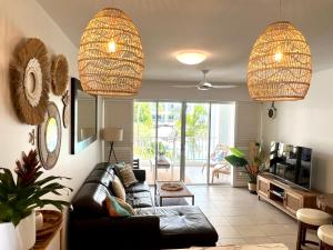 Beach Club Palm Cove