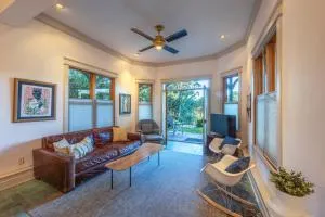 Roe Parker House home - Bingen