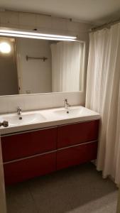 Apart 2 beds 1 sofabed downtown 31 nigths min Barcelona