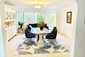 The Suite at Rhyne House book one or more bedroom