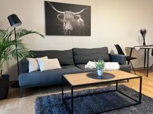 Charming Homes - Studio 25 - 魏豪森