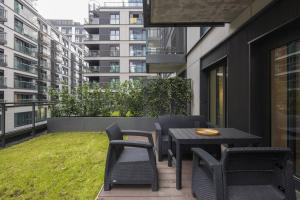 Mennica Apartment with Garden Tarrace by ECRU WWA45