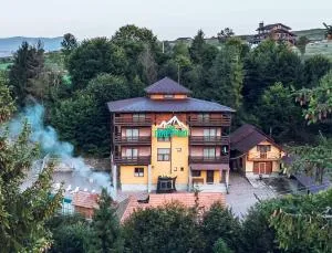 ПІД МАГУРОЮ - 喀尔巴阡