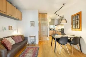 Cozy&Stylish at the Eastern Railway St. w Balcony - Pestj