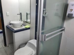 R.8-8 Lindo estudio ejecutivo en área turística.