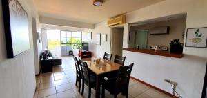 SAN BENITO FLATS WIFI 50MG - 4 HUESPEDES - PARQUEOS