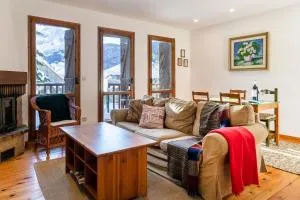 Bubal - con piscina y vistas a los Pirineos - 艾普约德加卡