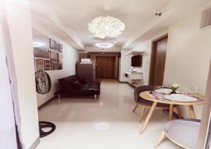 S Residences1 bedroom with balcony near MOA