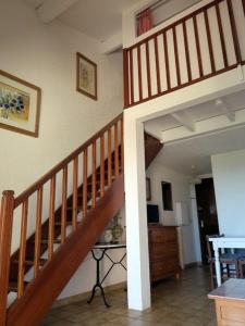 LE LAVANDOU ST CLAIR MAZET CLIM 5 pers 500 m de mer