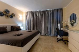 Sea front Costa Adeje Spacious 2 bedroom apartment