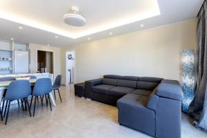 Sea front Costa Adeje Spacious 2 bedroom apartment