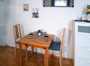 Cozy Apartament Rachel-Near Rynek and train station