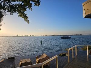 Chalet "Aan ut water" Elburg