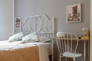 CentralStation - Via Lazzaroni