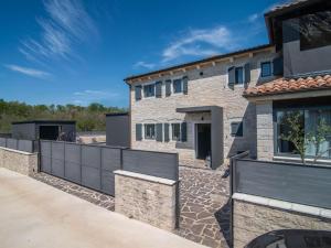 Luxury and stylish villa with private pool 