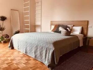 Casa Ling -AC - parking-2Bathrooms - Cavallasca