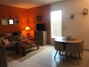 Maisons de vacances Gites Le Mas du Vieux Chene : photos des chambres