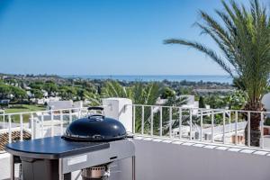 AP103- Aloha Pueblo Marbella by Roomservices