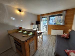 Appartements Villard je t'aime - Residence Les Chalets du Village - 2 Studios 4 personnes : photos des chambres