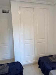 Ground floor apartment with 3 pools