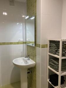 Apartamento Los Laureles, Novales