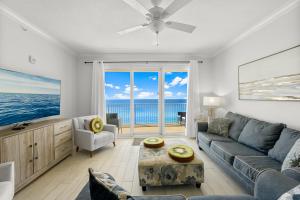 Spectacular 3BD Beachfront Condo! Spacious! by Dolce Vita Getaways PCB