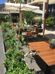 Seven boutique hotel