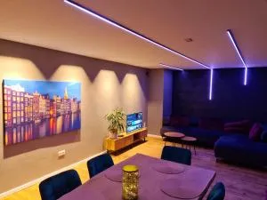 Moderne Ferienwohnung mit Aussicht - Bergkirchen