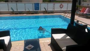 Zannis Hotel