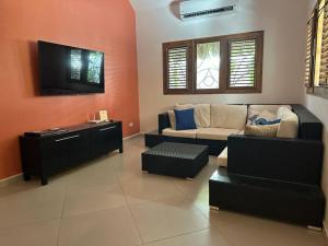 Las Terrenas Villa- King Bed, Beaches & Dining