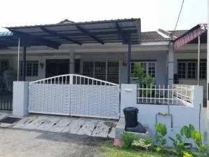 Homestay Eco - Kampong Buaya