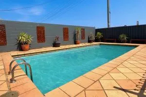 Burke & Wills Mt Isa - Mount Isa