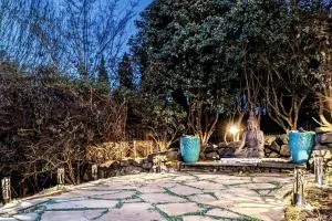 Seasons at Leschi Hillsides - Mercer Island