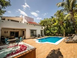 Villa Holiday, Weekly Monthly Discount Private Pool, Bbq, Family Friendly - Playa del Carmen