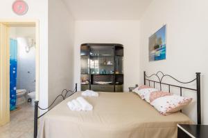 Air-conditioned Studio near the Sea With Wi-Fi Garden and Bike