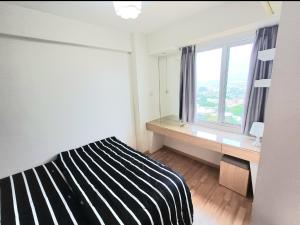 Bassura City Apartment by Sang Living