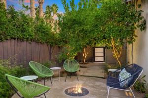 Ultra-Luxury Mid-Century Alexander Pool 3BD3BATH
