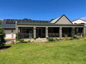 Solar Entertainers dream on Constantia wineroute - Tokai