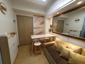 2BR SMDC Trees Residences - Relaxing Stay near SM Fairview