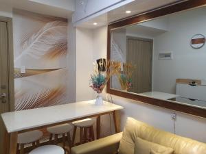 2BR SMDC Trees Residences - Relaxing Stay near SM Fairview