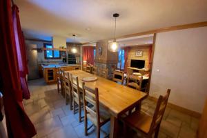 Chalets Grand chalet 6 chambres a 3 min des pistes des 3 Vallees : photos des chambres