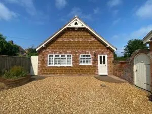School Cottage Shernborne Sandringham Estate - Anmer