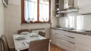 Italianway - Piazza Alboreto 72, Rozzano