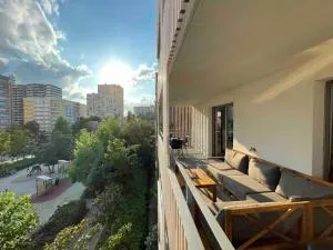 Magnifique logement avec terrasse & climatisation - 奥贝维利埃