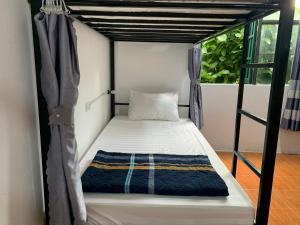 Vang Vieng Lily Backpackers Hostel