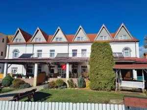 Filo Hotel - Ghiduţ