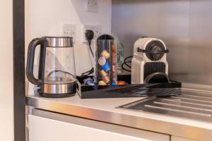 Spacious West End Duplex Apartment, W1 Central London