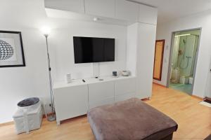 Studio chaleureux avec vue sur les montagnes